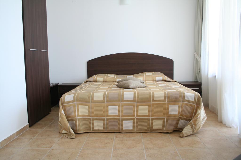 Apartments Helios Pomorie Room photo