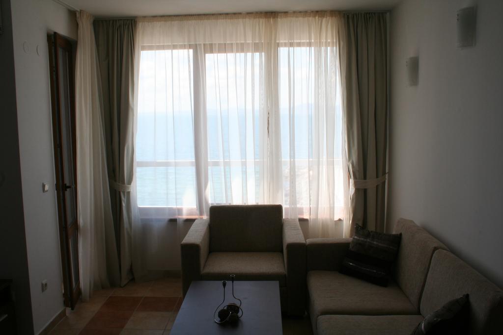 Apartments Helios Pomorie Room photo